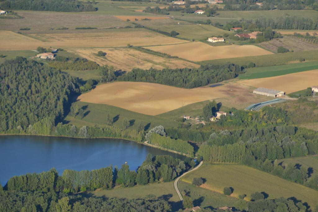 Gite Au Lac Du Gouyre Puygaillard-de-Quercy Экстерьер фото