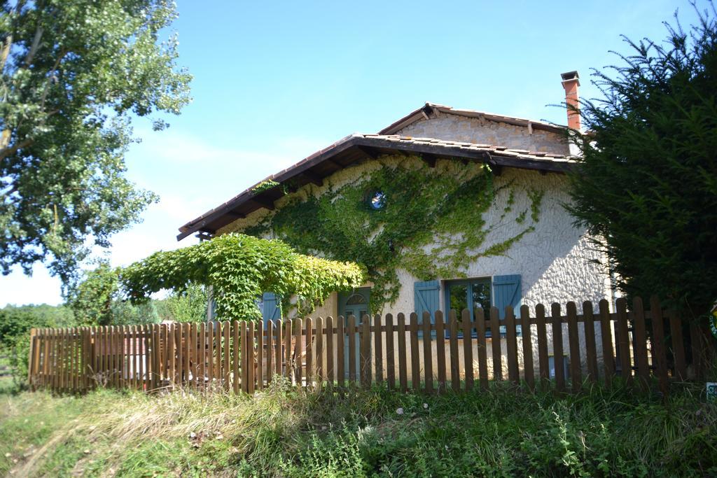Gite Au Lac Du Gouyre Puygaillard-de-Quercy Экстерьер фото