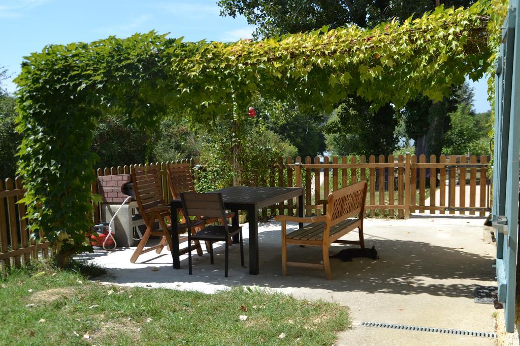 Gite Au Lac Du Gouyre Puygaillard-de-Quercy Экстерьер фото